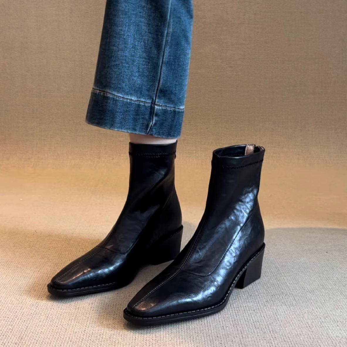 

Version Medium Pointed Retro Elastic Skinny Boots Commuter Temperament Post Zipper Thick Heel Short Boots Women s Skinny Black Boots 40