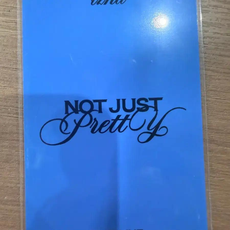 Izuna Photocard Sunny