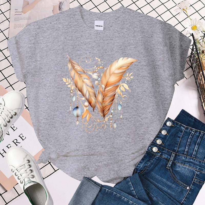Feather Printed T-Shirts for Women Summer Short Sleeve Tee Shirts Round Neck Casual Summer Ladies Tops