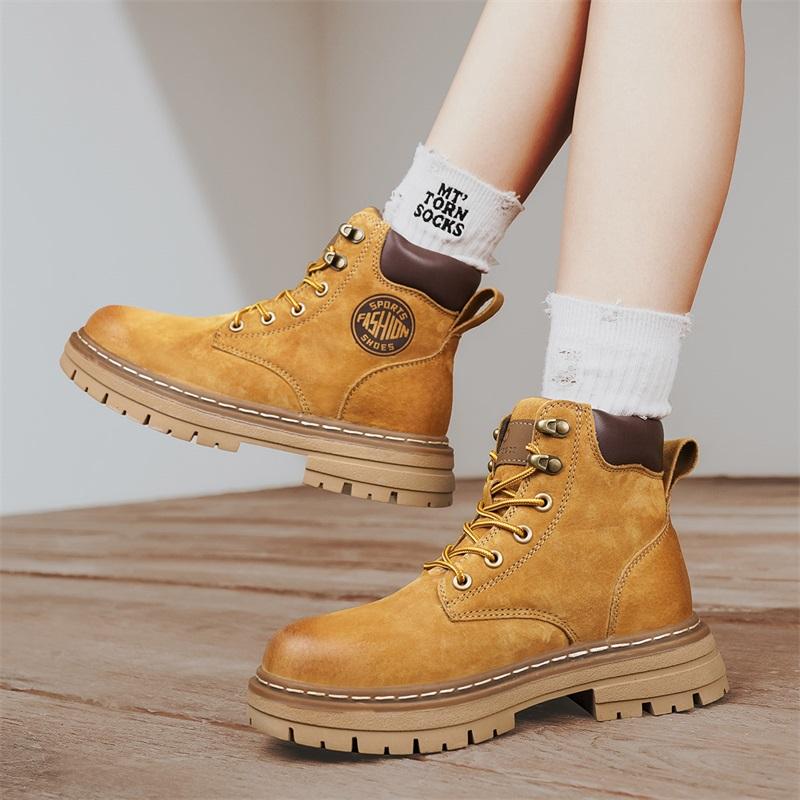 FashionWinter Classic Male Shoes Fashion Men's Leather Cowboy Boot Outdoor Casual Handmade Sneakers New Young Men Travel Ankle Boots