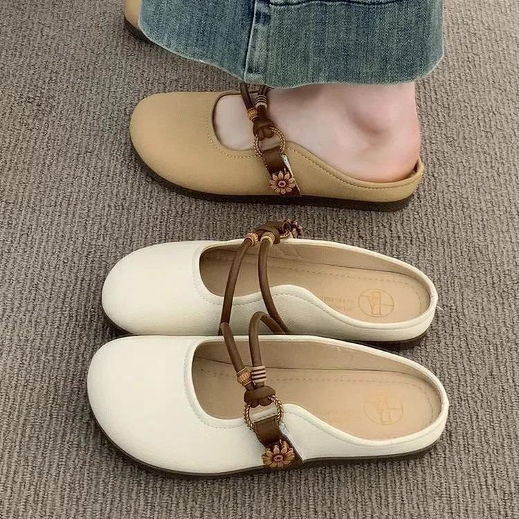 Fashion 2025Casual Flat Single Shoes Brand Designer Woman Square Toe Japanned Leather Flats Vintage Narrow Band Loafers Luxury Shoes