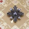 Retro Baroque Exaggerated Cross Brooch - Multifunctional Fashion Accessory