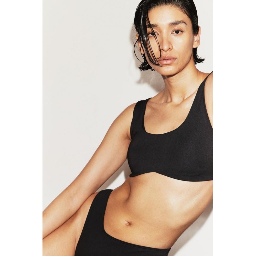 

Спортивный топ бикини HM, черный