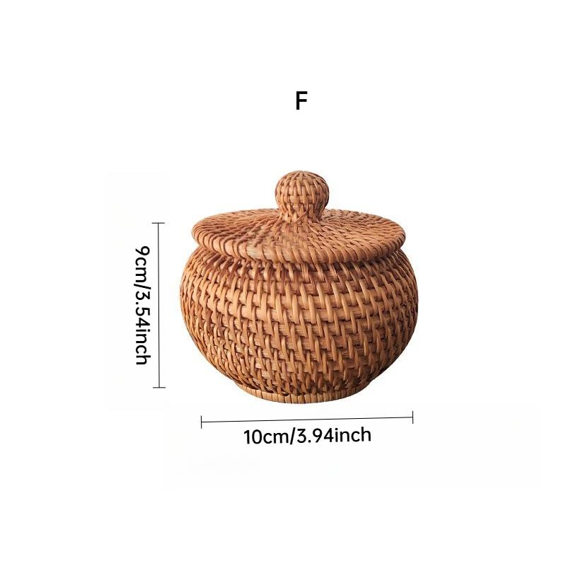 

Hand-Woven Rattan Covered Storage Box – Small Tabletop Basket for Picnic Autumn Home Decor Sundries Organizer