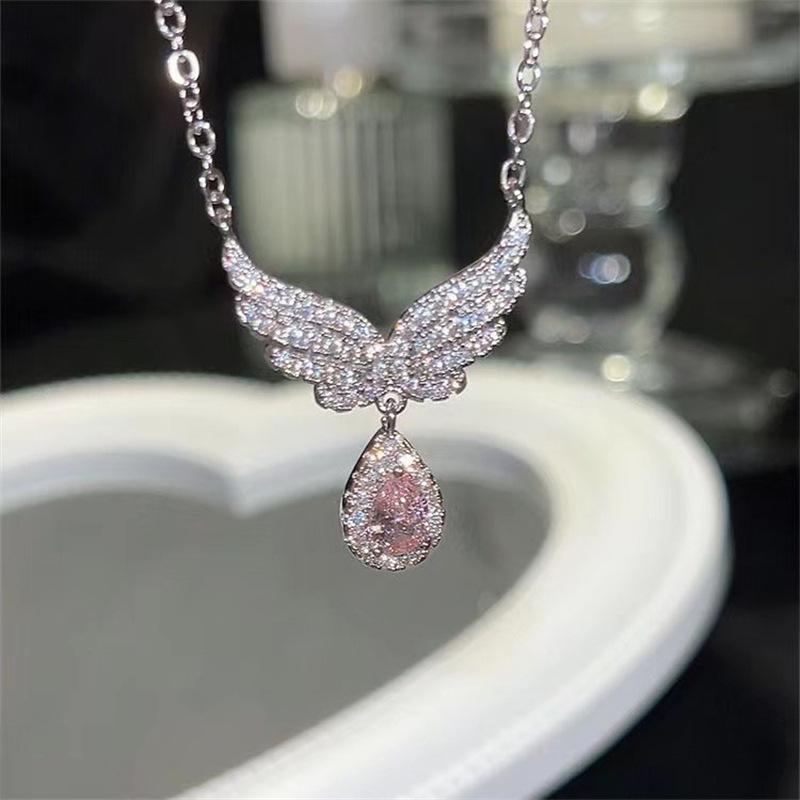 2023 Pink Water Drop Wing Necklace: Luxurious and Versatile Sweet Style Clavicle Chain Pendant