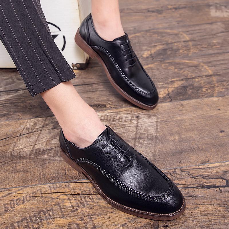 Fashion British Style Retro Brown Men's Loafers Soft Soles Comfortable Flat Bottoms Casual Shoes for Outdoor Commuting Men's Driving