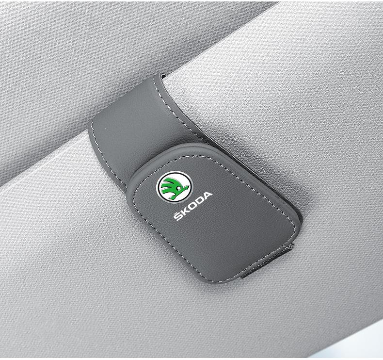 SBNI3 Car Sun Visor Glasses Clip Ticket Card Storage Clamp For Skoda Fabia Superb Yeti Octavia Enyaq Rapid Kodiaq Kamiq Karoq Scala A4