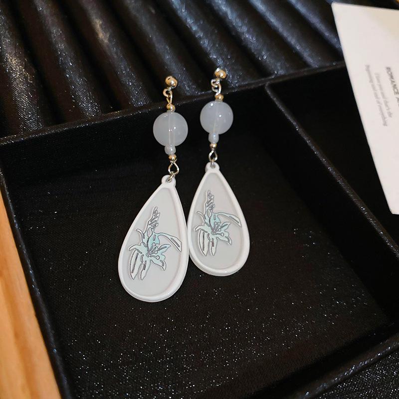 

Элегантные китайские серьги-капли с серебристыми цветами из смолы для женщин - стиль ханьфу