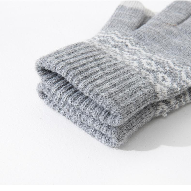 Touch Screen Gloves for Winter Warmth Thick Velvet Gloves Cycling Gloves Outdoor Knitting Yarn Gloves and Cold Resistant Gloves