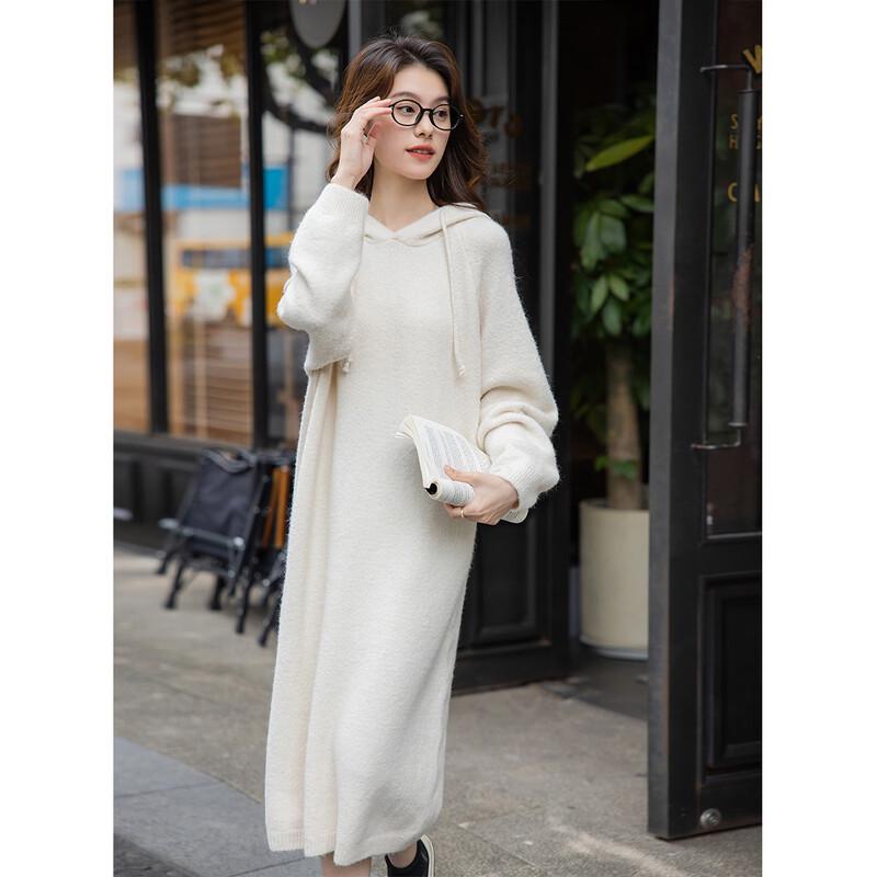 Mokana Women's Christmas Style Long-Sleeve Midi Dress