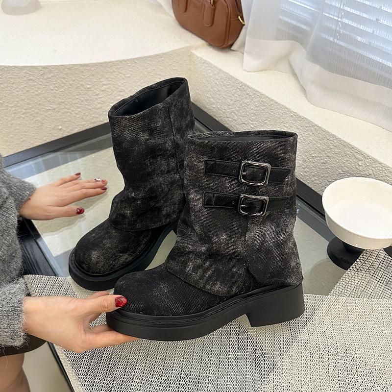 

Retro small boots women s new autumn models in 2025 with skirts, long boots, thick-soled height-enhancing and thin knight boots 40