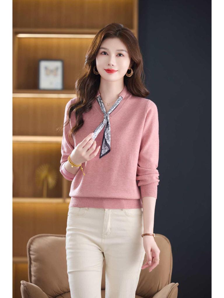 Autumn Bow V-Neck Wool Sweater - Stylish Women's Fashion, Versatile Base Wear for Moms