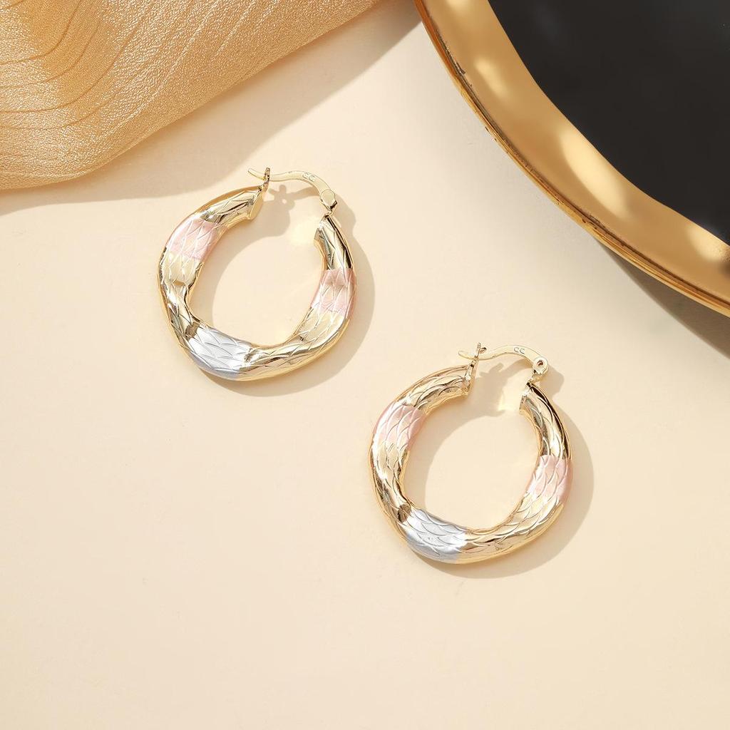 Oregelbundna Öronmanschetter i Europeisk & Amerikansk Stil: Färgglada Högkvalitativa Damörhängen, Platta, Små Nischsmycken