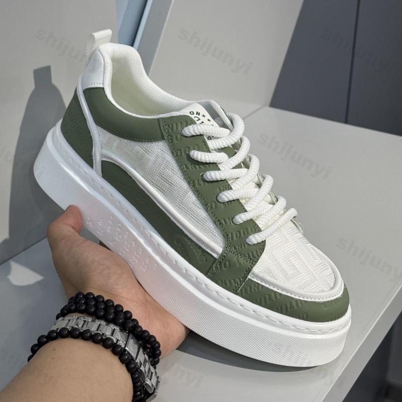 Fashion Men's White Casual Shoes 2025 Autumn New Breathable Comfortable Flats Fashion Lace Up Outdoor Height Increase Vulcanized Shoes