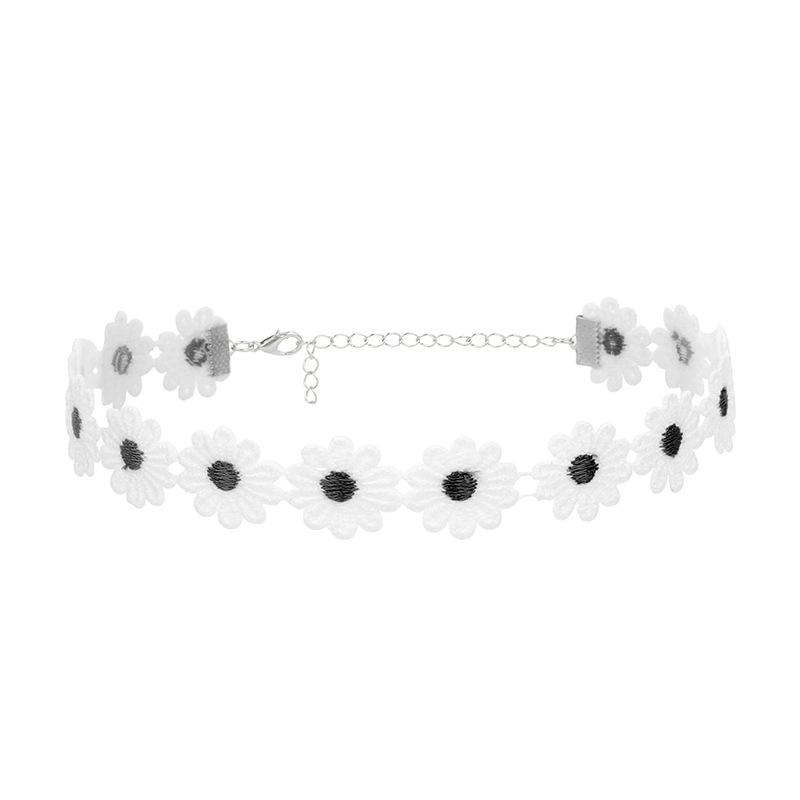 Douyin New Small Daisy Necklace Ins Internet Celebrity Same Niche Lace Choker Flower Necklace