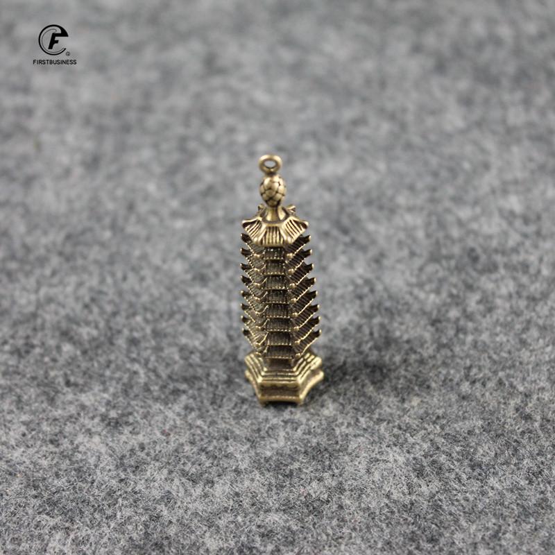 Copper Pagoda Figurines Retro Brass Chinese Feng Shui Nine-Layer Tower Key Chains Pendants Home Decor Desk Decorations Ornaments