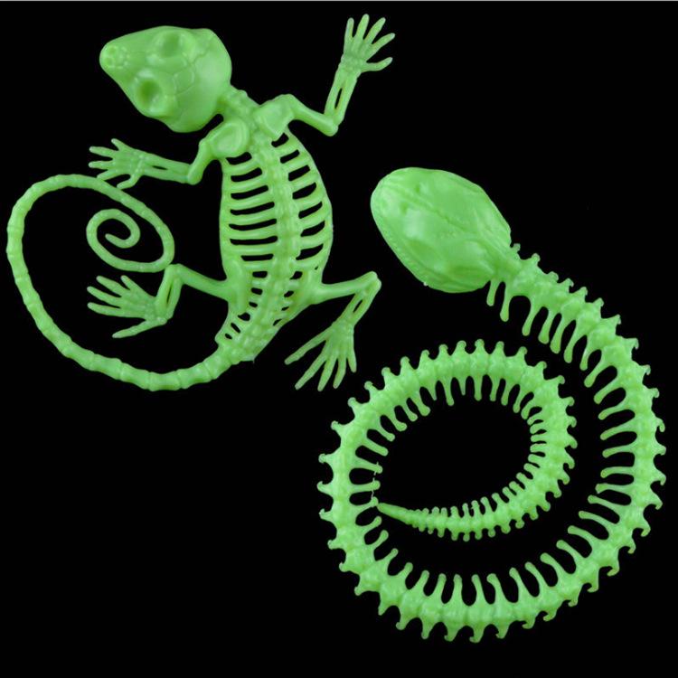Halloween Skelett Tiere: Leuchtende Schlangen-, Spinnen-, Skorpion-, Gecko-Knochen-Dekoration