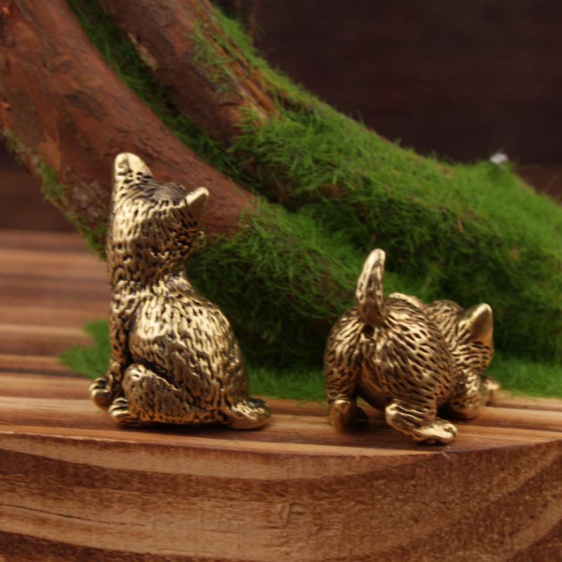 1 Piece Animal Pussycat Figurines Brass Cute Cat Pocket Statue Vintage Small Tea Pet Ornament Miniatures Desk Decoration