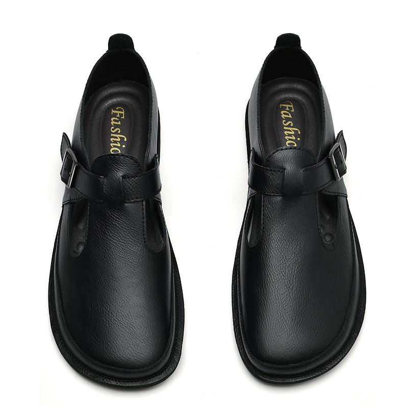 Fashion Male Handmade Casual Shoes Men's Genuine Leather Sandals Breathable Soft Sole Flats Slip-On Summer Beach Walking Shoes for Men