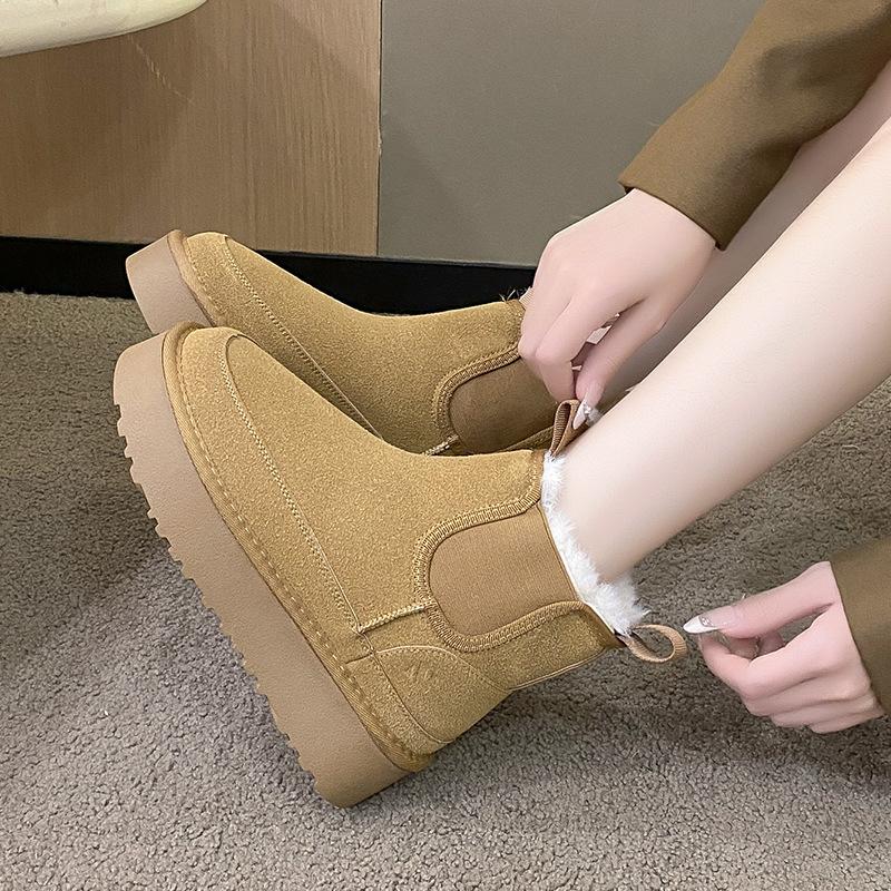 Fashion Versatile Warm Snow Boots Women's Autumn and Winter New Cotton Shoes Thick Soles Increase One Pedal Women's Shoes Tide Cotton