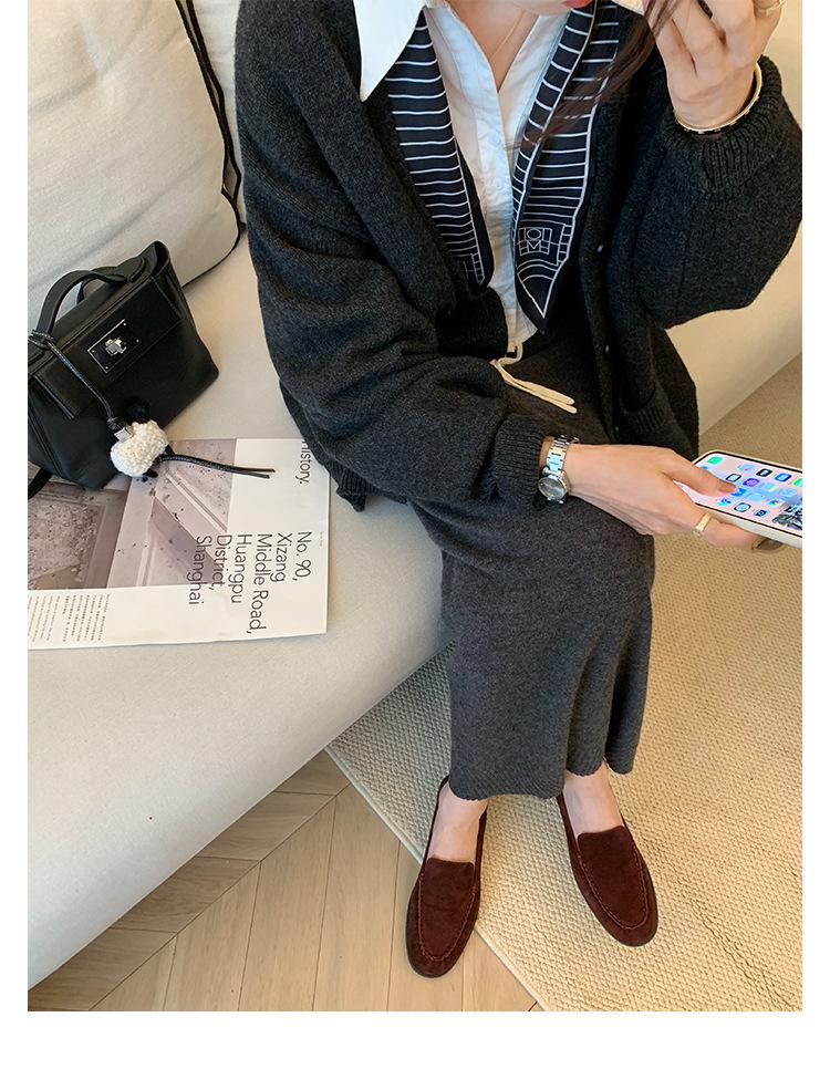 Super soft lambskin loafers women's genuine leather retro not tired feet soft sole flat sole single shoes one pedal lazy small leather shoes