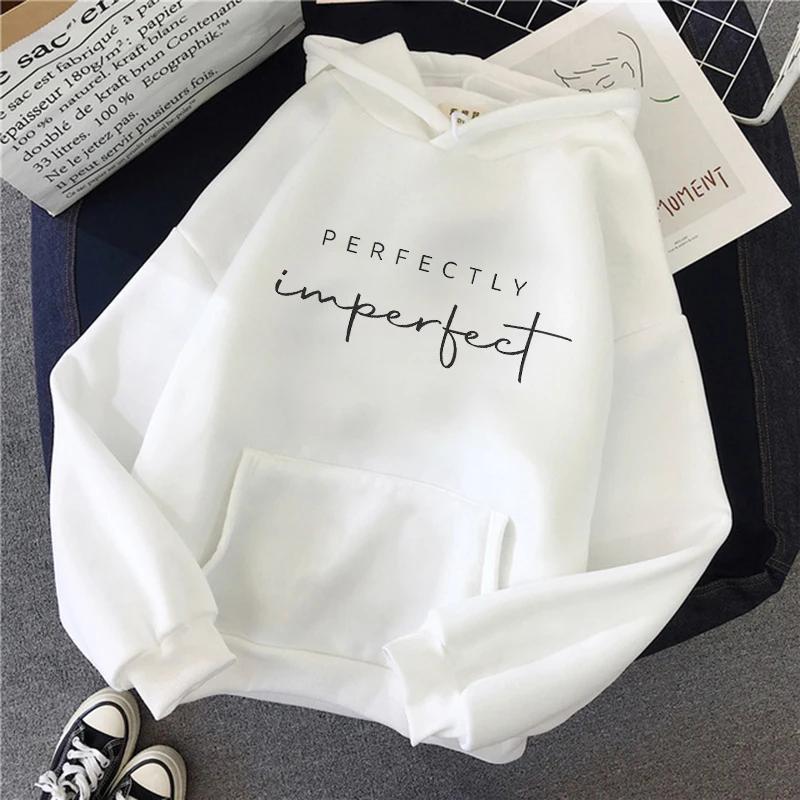 Graphic Print Long Sleeve Kangaroo Pocket Hoodies Women's Casual Y2k Sweatshirts with "Perfectly Imperfect" Lettering Clothes