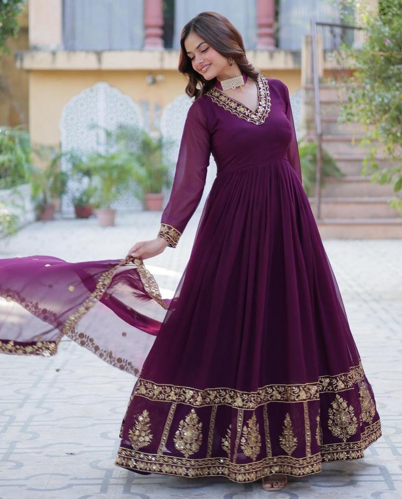 Indisches pakistanisches Fertigkleid mit Dupatta-Set, Partykleidung, Bollywood, ethnischer Kurti-Designer