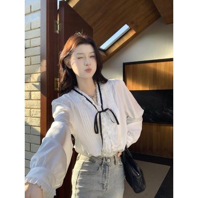 Retro V-neck Tie Bow Blouse for Women, Spring and Summer Long-sleeve Design with Ruffled Lace Top