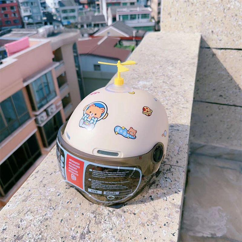 Children's Helmet Electric Bike Motorcycle Boy Girl Children Riding Protective Technology Sense Safety Helmet