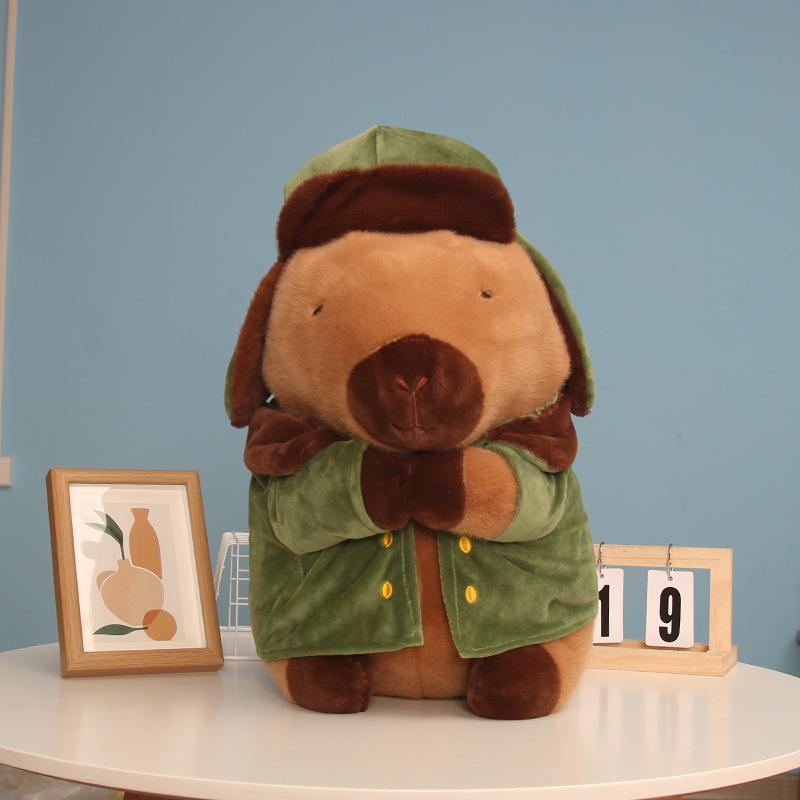 

Військове пальто Капібала Ляльки Зелена квітка Капібара Підвіска Плюшеві іграшки Ляльки 30cm