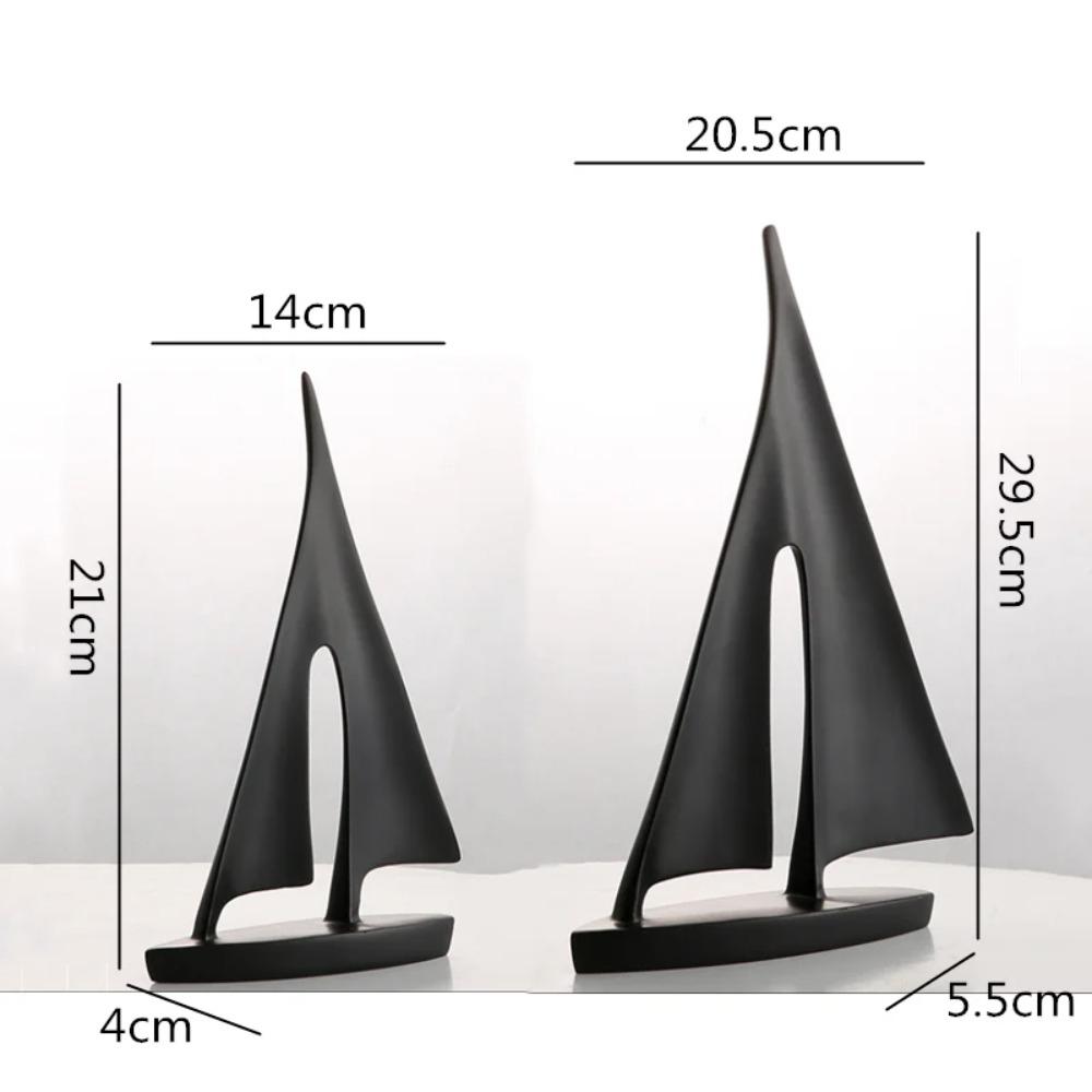Creativity Smooth Sailing Sailboat Ferry Hollow Out Resin Golden Crafts Ornaments Modern Home Decoration Furnishings Figures