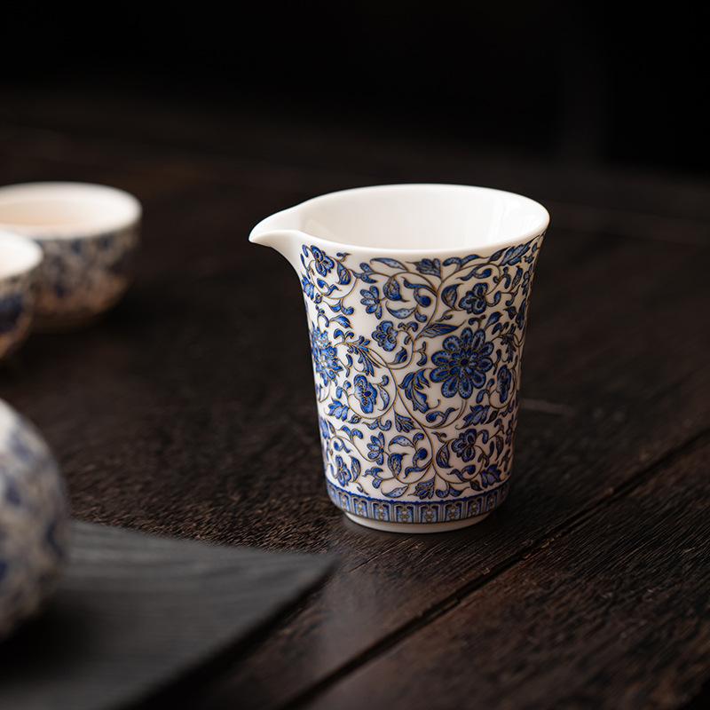 Suet jade porcelain full color high-grade uniform cup tea dispenser Kung Fu tea set fair cup tea dispenser light luxury tea sea
