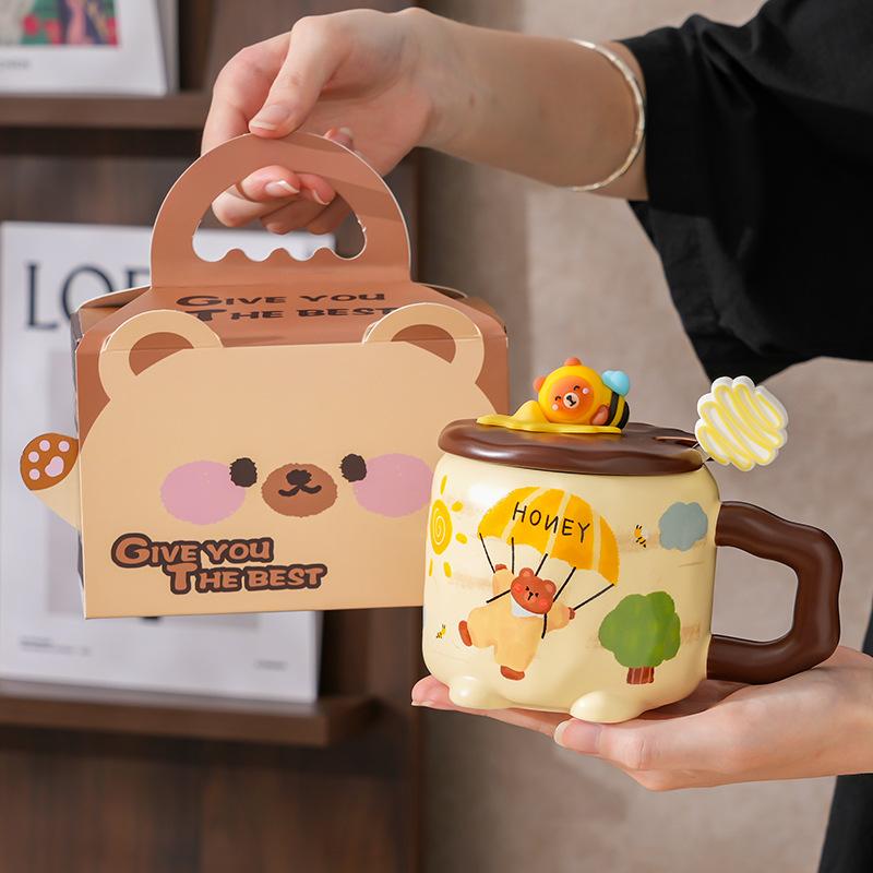 Cute High Value Bee Bear Ceramic Cup with Lid for Home Office Couple Water Cup Creative Gift Mug