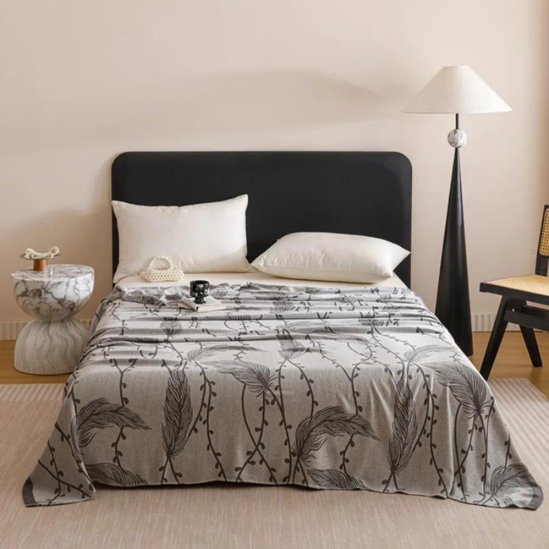 2025 New Smooth Bamboo Fiber Jacquard Multifunctional Double-layer Gauze Cold Blanket Towel Quilt
