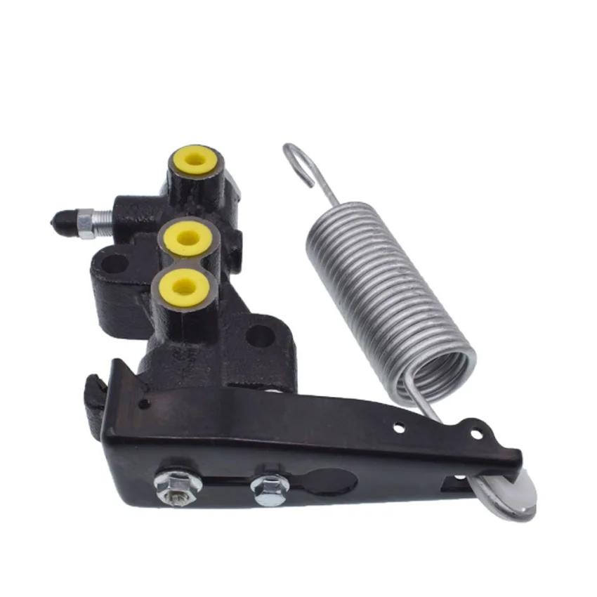 Car accessories For Mitsubishi L200 Triton 1986-07 Load Sensing Valve Brake Compensator MB618321 Auto Parts