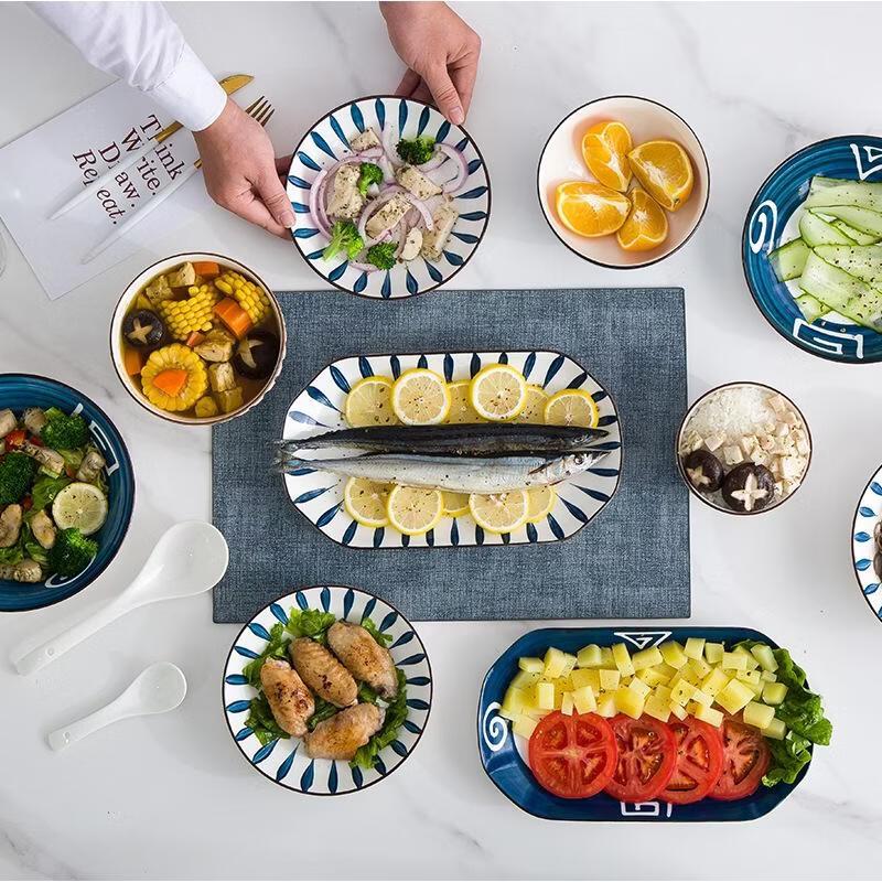 JingJingRS 10-Piece Japanese Style Dinnerware Set with Ceramic Spoons