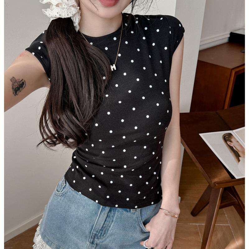 

Black polka dot design front shoulder short-sleeved T-shirt women s spring and summer thin round neck slim-fitting and thin bottoming shirt S (suitable for weight 35-47.5kg ) чёрный