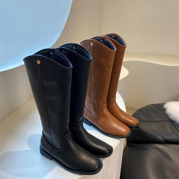 2025 Autumn and Winter New Korean Leather Boots Knight Boots Retro British Style Niche Versatile Gold Buckle Boots Tall