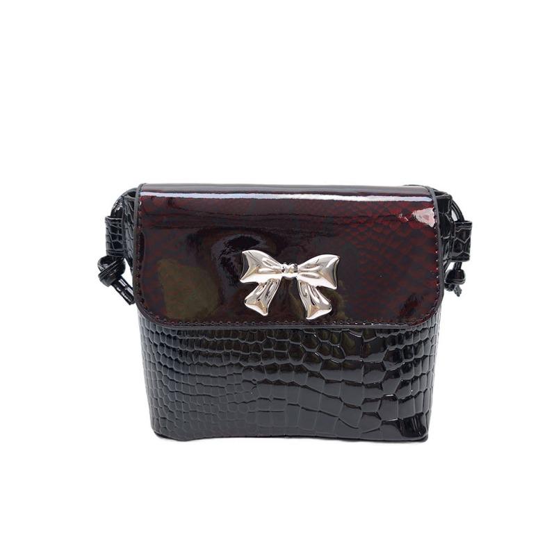 

Crossbody bag design sense niche bag women s new fashion personality only beautiful women bag