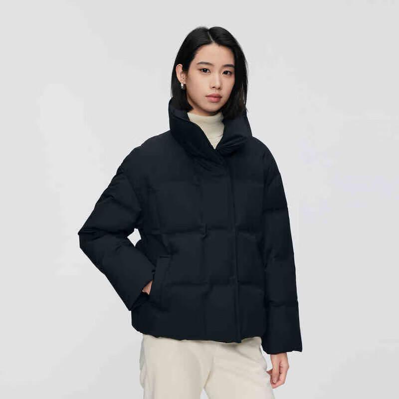 Bosideng Women's Classic Warm Goose Down Jacket B40144112