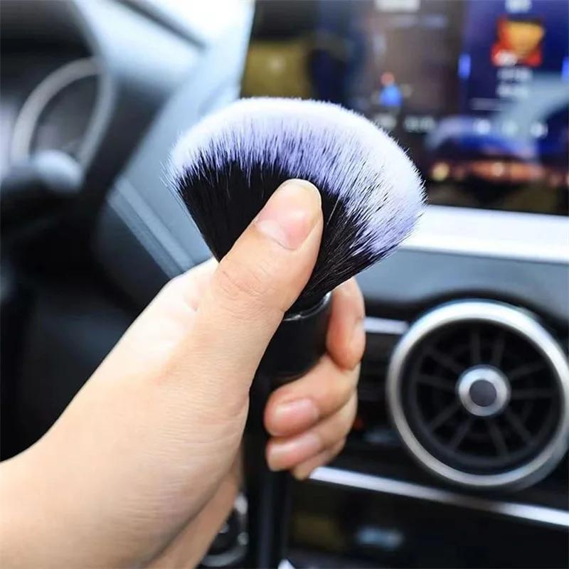 

Ultra-Soft Detailing Brush Soft Auto Interior Detail Brush With Synthetic Bristles Car Dash Duster Brush Car Cleaning Tools