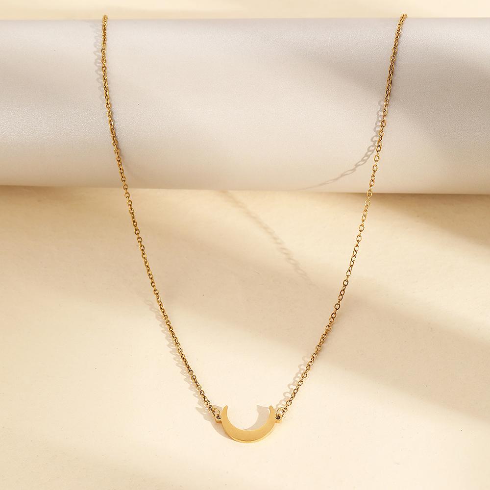 Stainless Steel Minimalist Moon Pendant Necklace Women's Fashion Commuter Personalised Design Collarbone Chain Jewellery Gift