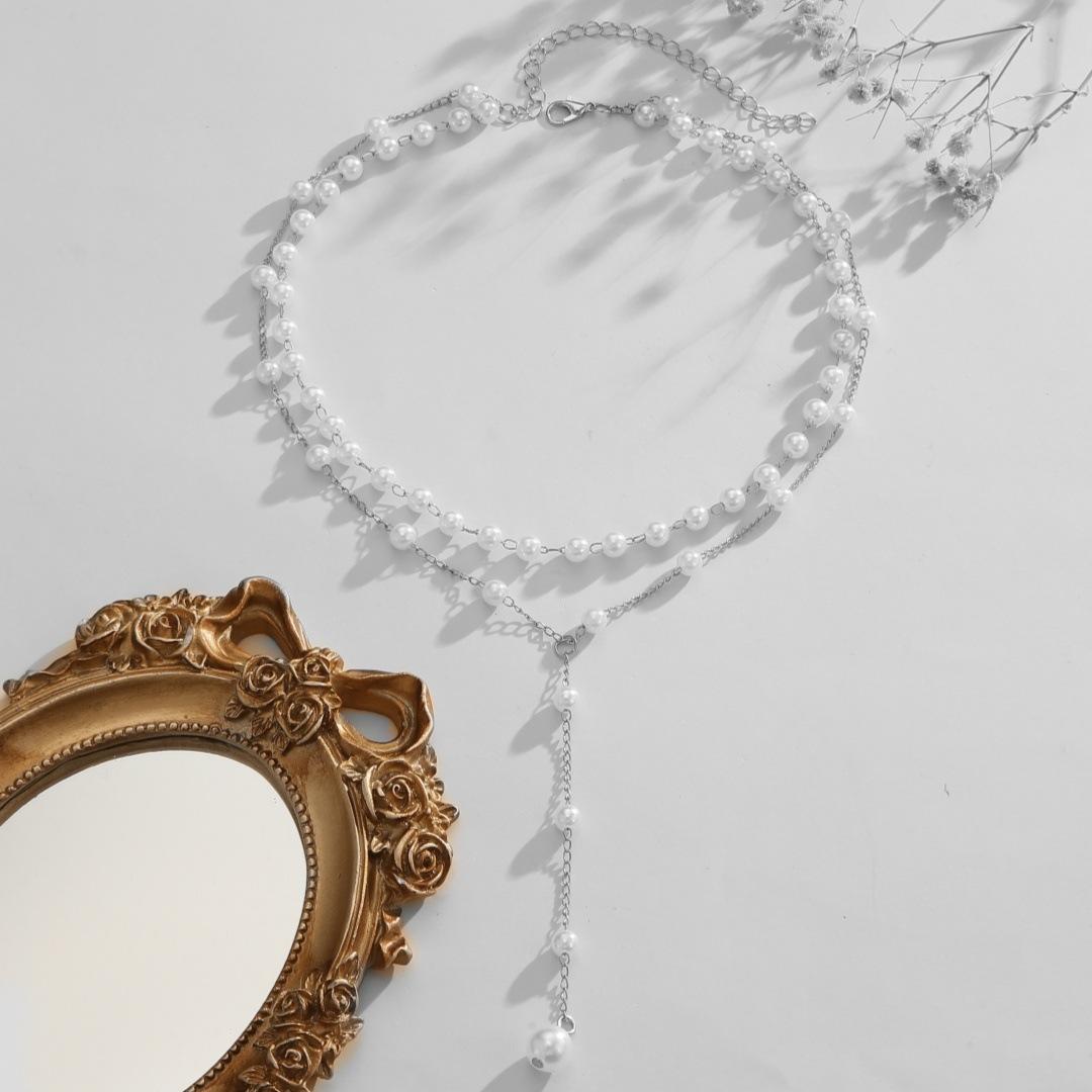 

Women s Long Imitation Pearls Necklace with Sexy Tassel - Elegant Simple Pearl Jewelry Accessory срібний