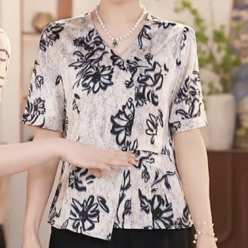 

2026 Stylish Two-Piece Summer Set for Middle-Aged and Elderly Women 5XL [145-160 catty]