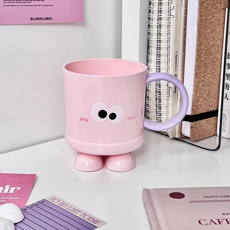

Cartoon Toothbrush Mug: Cute, High-Value Tooth Cup for Kids, Couples & Students - Perfect for Home or Dorm. 301-400ml