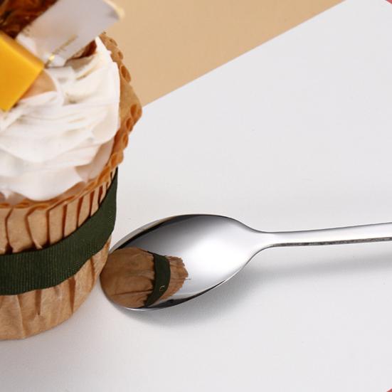 Stainless Steel Spoon, with Strawberries Durians Watermelons Avocados Decor, Durable Rust-Resistant Dessert Spoon, for Coffee Tea Stirring And Eating