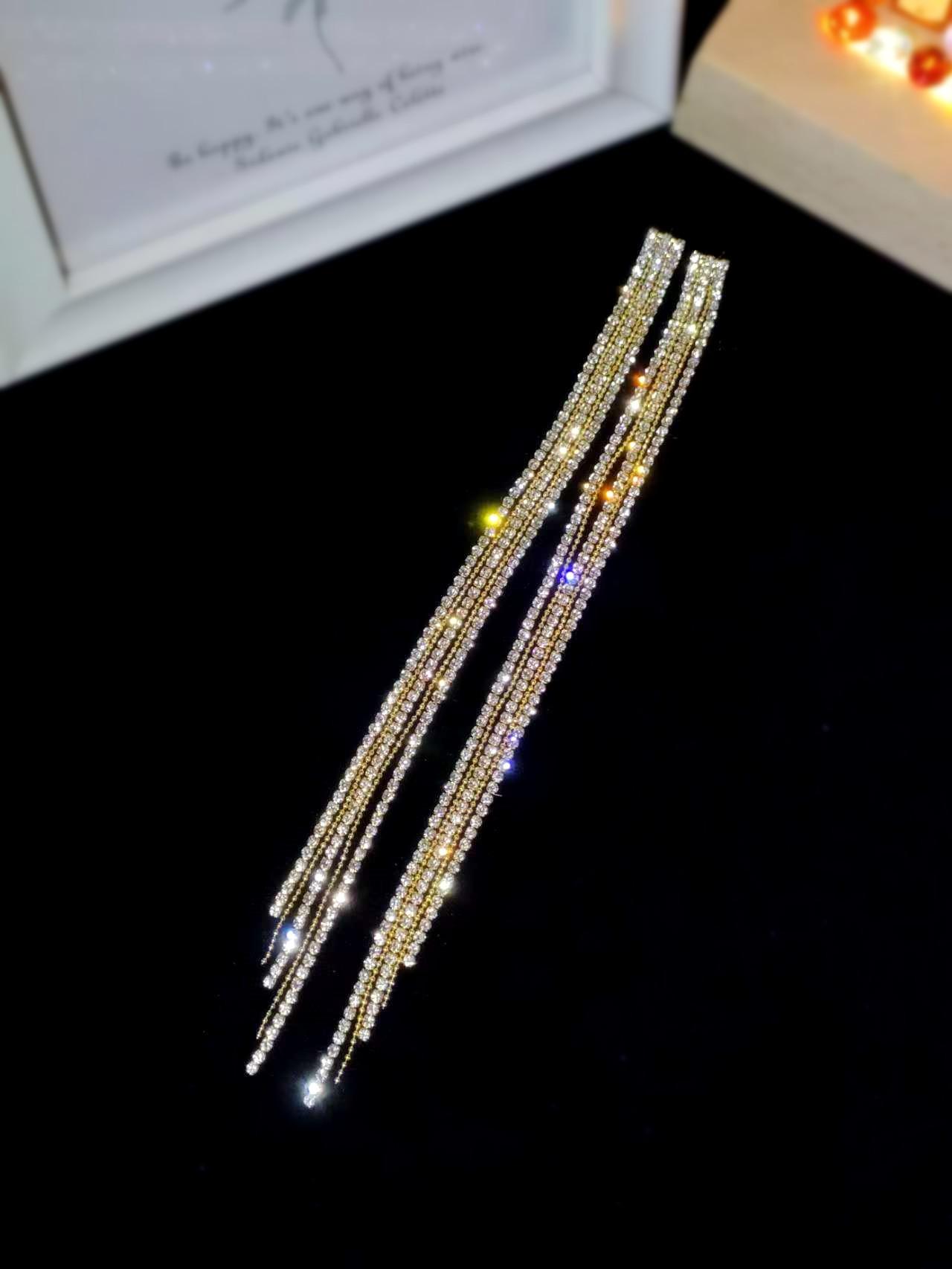 

Преміальні Розкішні Блискучі Подовжені Сережки з Бахромою