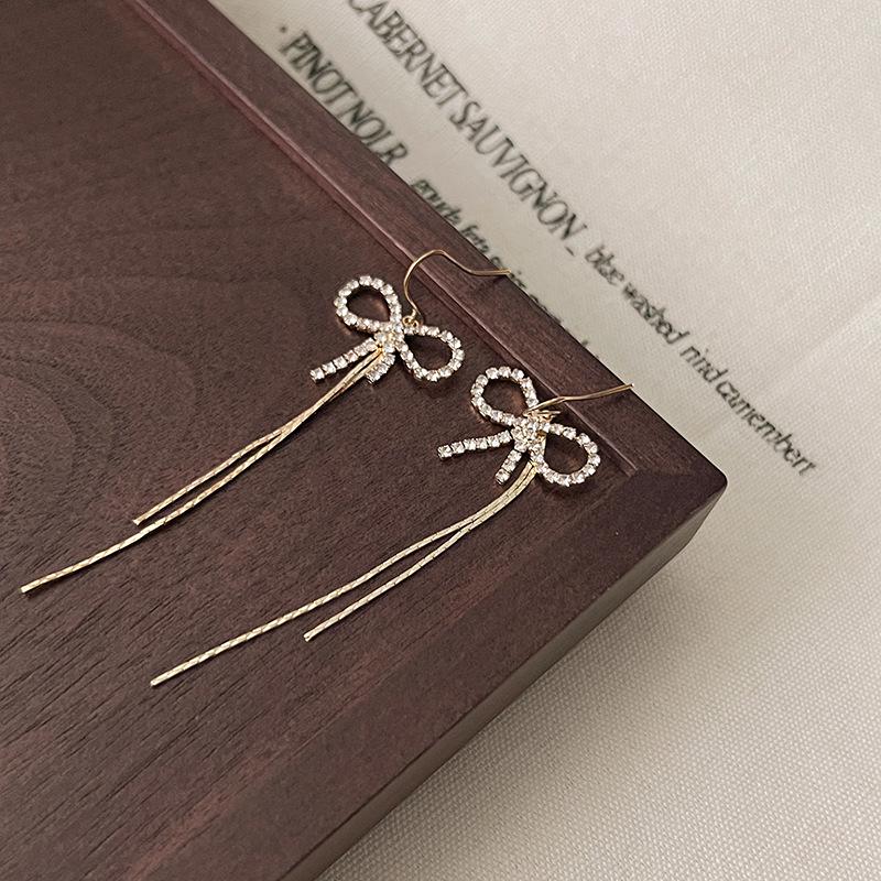 2023 Trendy Chinese Retro Pearl Tassel Earrings for Women