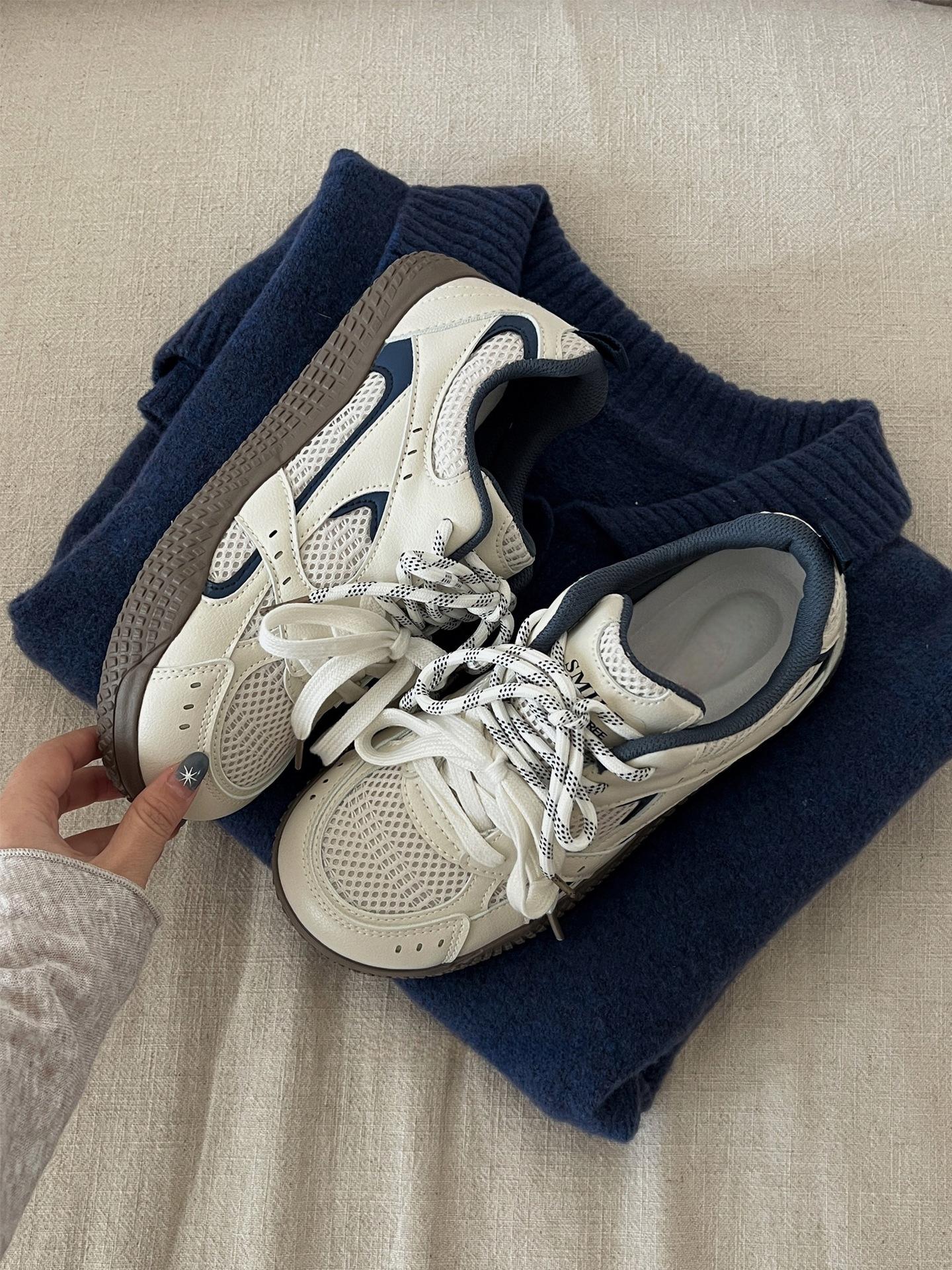 

Дизайн дышащей повседневной женской обуви 2025 новая летняя универсальная нишевая спортивная обувь на толстой подошве белая обувь женская мягкая подошва 40 синий