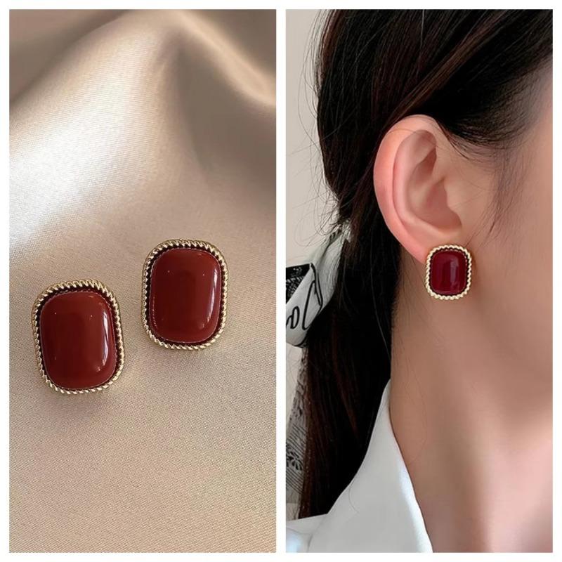 Korean Fashion Wine Red Earrings for Women Jewelry Trending New Vintage Women's Hong Kong Style Earrings